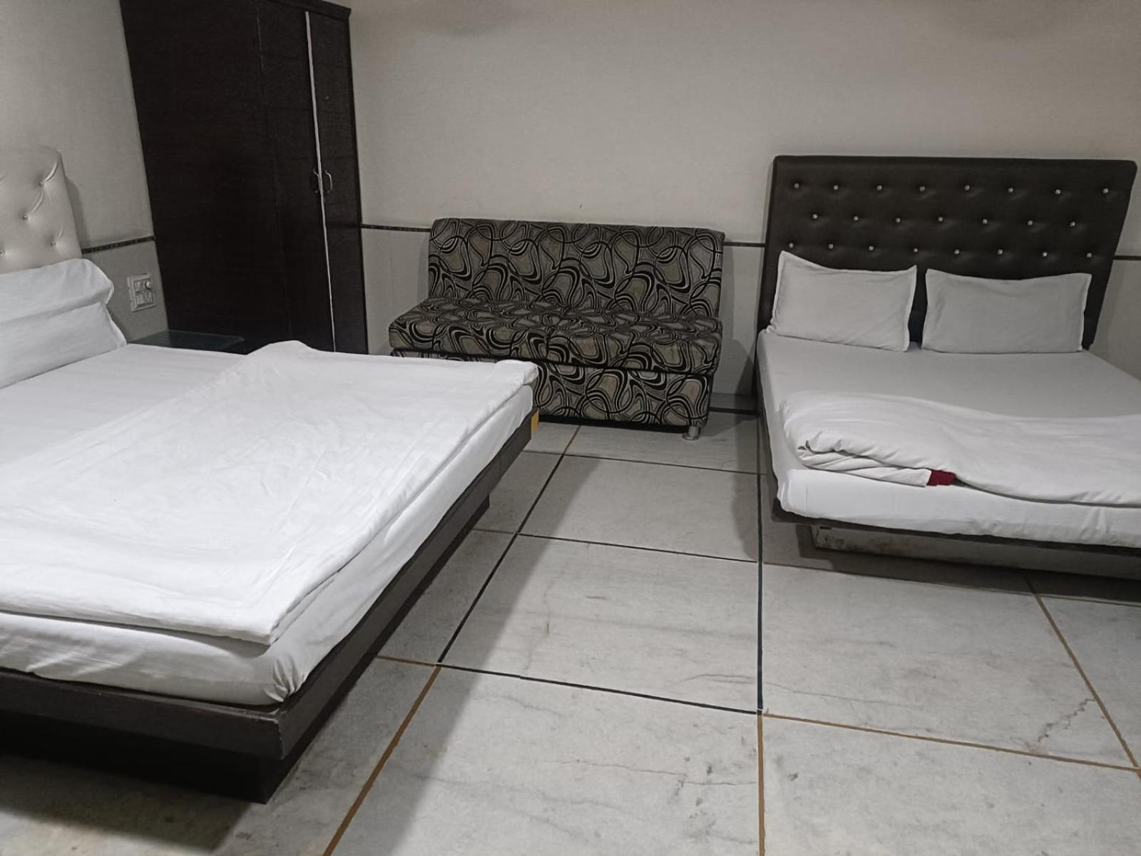 Guest house Ajay New Delhi